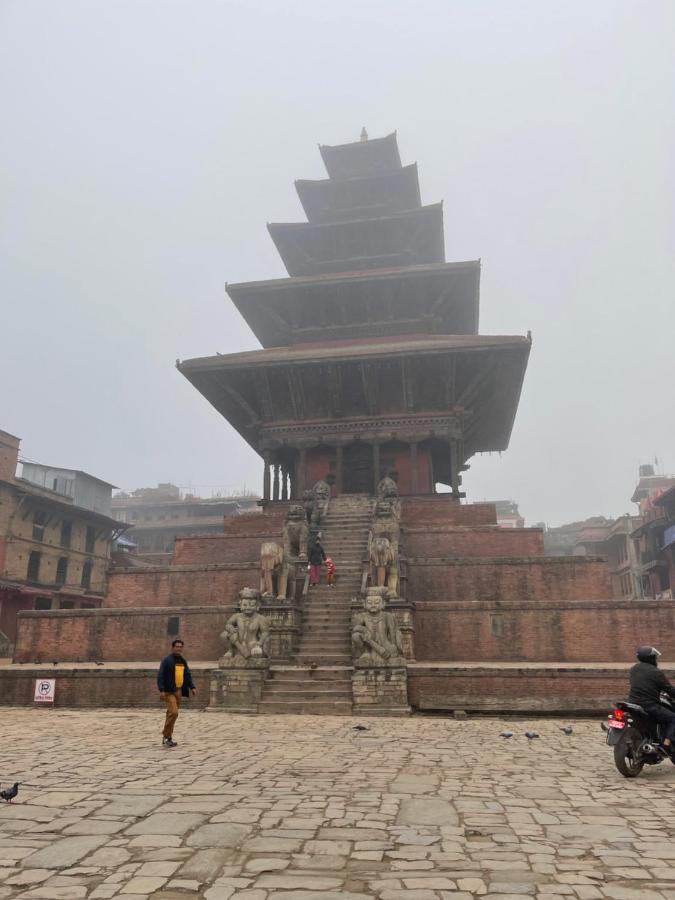 Hotel Empire&Rooftop Restaurant Bhaktapur Exterior foto
