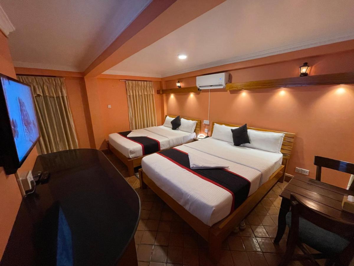 Hotel Empire&Rooftop Restaurant Bhaktapur Exterior foto